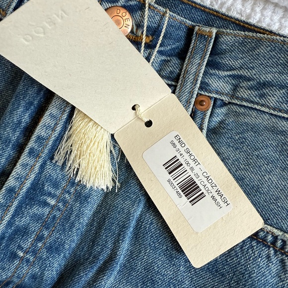 Doen Cadiz Wash Jean Shorts - Picture 3 of 3